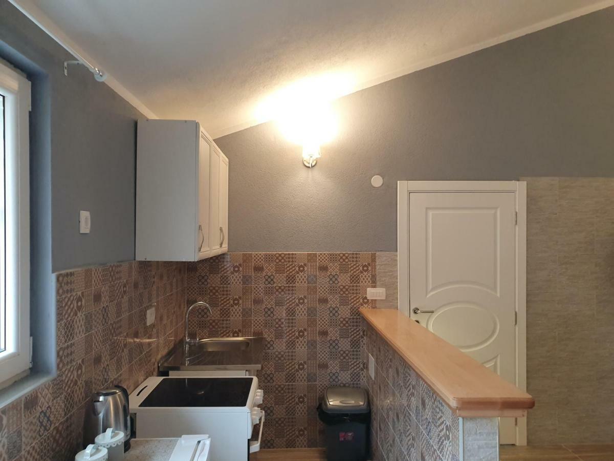 Apartments Kingfisher Virpazar Extérieur photo