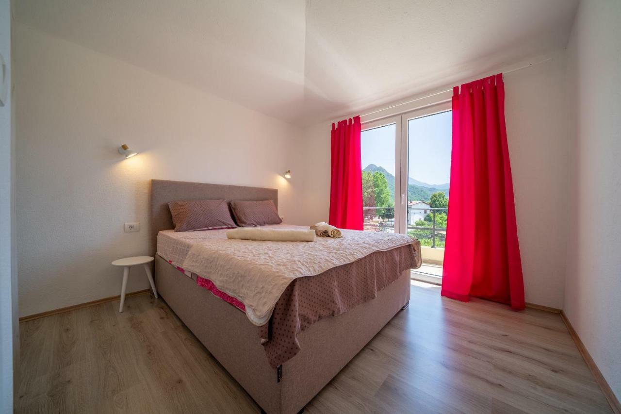 Apartments Kingfisher Virpazar Extérieur photo